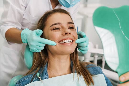 At-Home Teeth Whitening: What Are the Options?