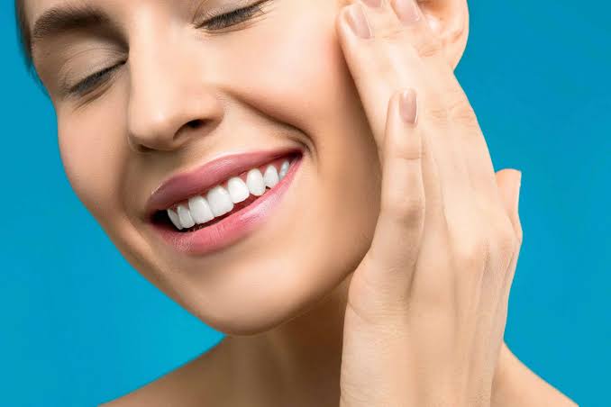 Braces and Teeth Whitening: General Considerations